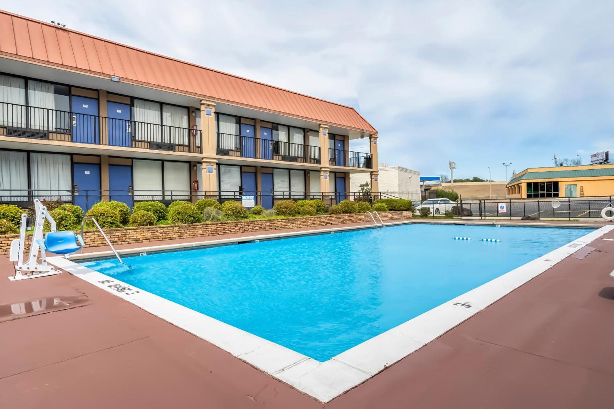 Oyo Hotel Bossier City La - Red River Экстерьер фото